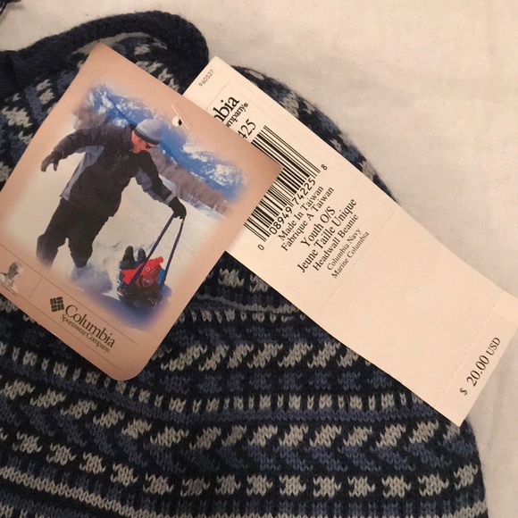 Columbia Youth Beanie with Tassel NWT - Picture 4 of 4